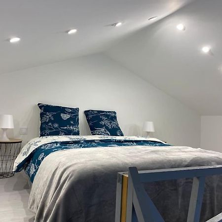 Logement Avec Mezzanine Tremblay-en-France Exterior foto